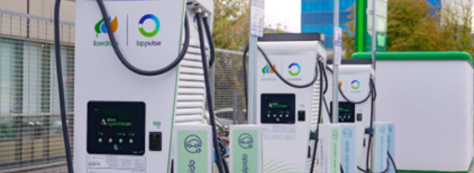 assets/images/articulos/iberdrola--bp-pulse-integra-la-accesibilidad-en-mas-del-50-de-sus-cargadores-y-continua-eliminando-barreras-en-la-electromovilidad-1781522368.jpg