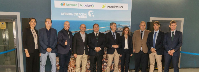 assets/images/articulos/iberdrola--bp-pulse-y-vectalia-inauguran-el-mayor-hub-del-centro-de-alicante-con-14-puntos-de-recarga-1765355400.jpg